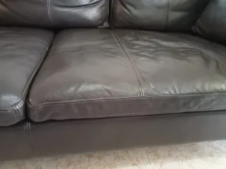 Sofá de piel auténtica marrón