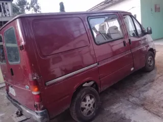 Se acen mudazas y portes se recoge escombro llerro