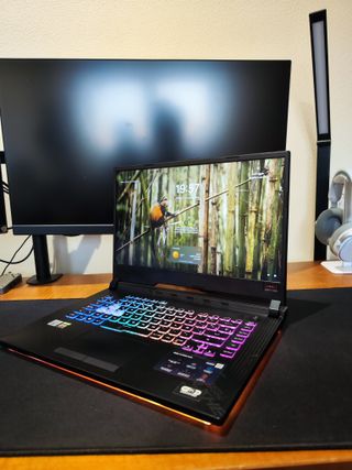 ASUS ROG Strix G512LW - i7 10a Gen / RTX 2070