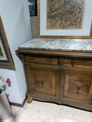 Mueble de salón raíz y nogal