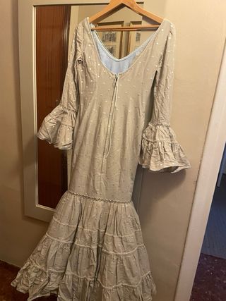 Traje de flamenca de lino