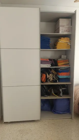 Armario blanco 2 puertas correderas