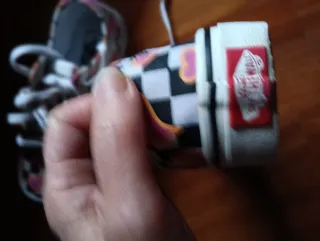 Scarpe Vans a scacchi con cuori rosa