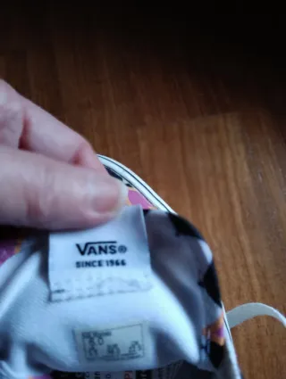 Scarpe Vans a scacchi con cuori rosa