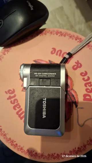 Cámara Video Toshiba HD-DV Camcorder