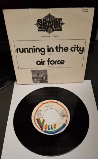 Space - Running in the city 45 giri