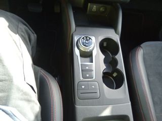 Ford Kuga 2.5 Duratec FHEV ST-Line X 4x2 Auto 140 kW (190 CV)