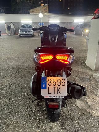 Yamaha NMAX 125cc Scooter Azul Mate