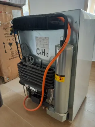 Nevera/Frigorífico a gas como nuevo zona Talavera