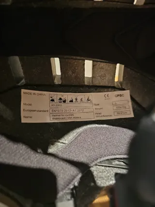 Casco Patinete Eléctrico Youin LED