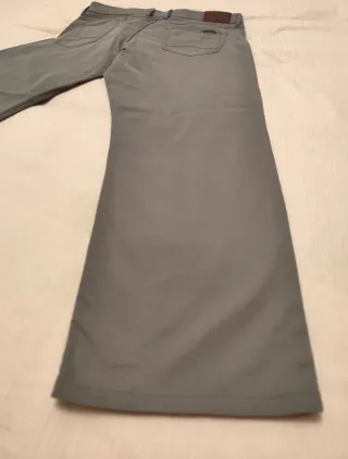 Pantalón gris de vestir de Fynch-Hatton como nuevo