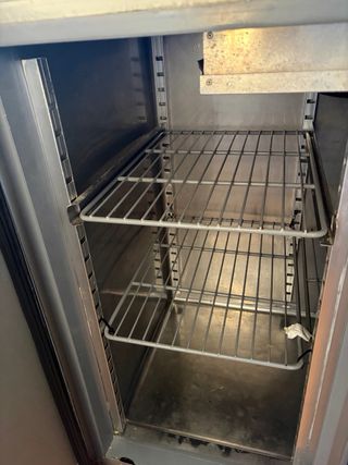 Nevera bajo mesa 2 puertas