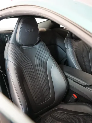 Aston Martin DB11 2018