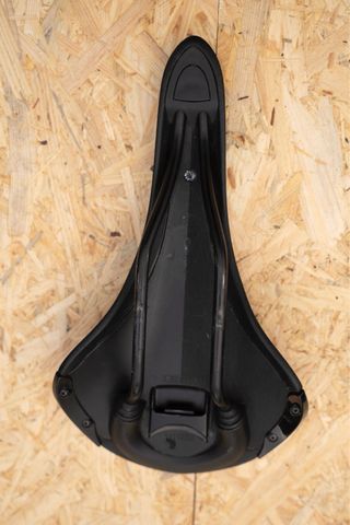 Sillín Fizik Aliante Delta Negro