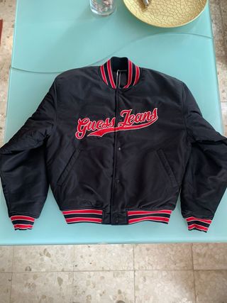 Chaqueta Guess Jeans Negra Roja Talla M