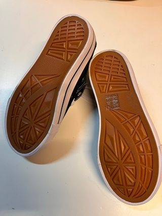 Zapatillas negras tipo Converse Talla 32