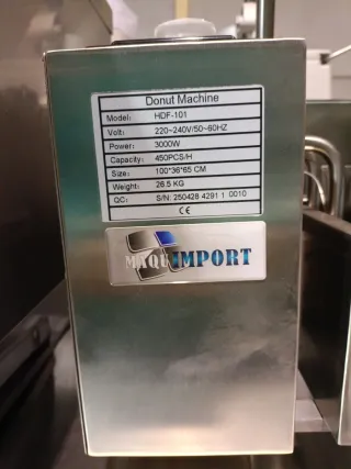 Maquina eléctrica de buñuelos.