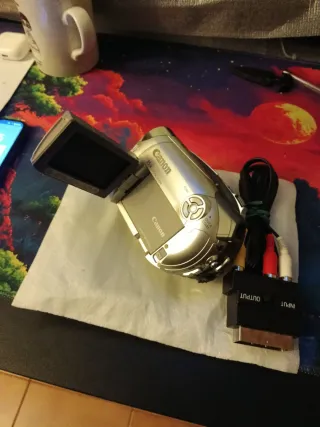 Videocamera Canon DC211 con cavo