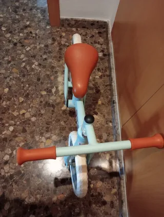 Bicicleta infantil sin pedales Lovely