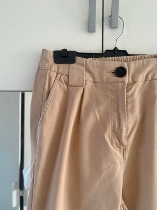 Pantalones beige anchos talla S