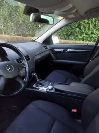 Mercedes-Benz Clase C 2010