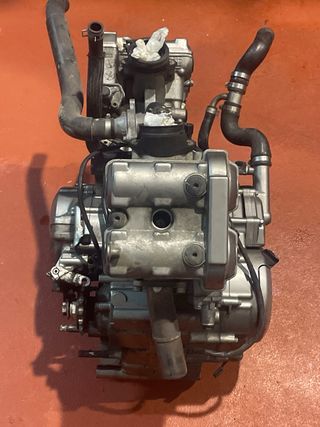Motor Suzuki Vstrom 650 2012