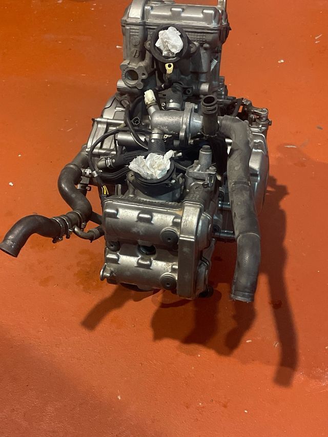 Motor Suzuki Vstrom 650 2012
