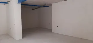 Alquilar bajo comercial