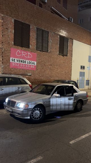 Mercedes-Benz C240 1998