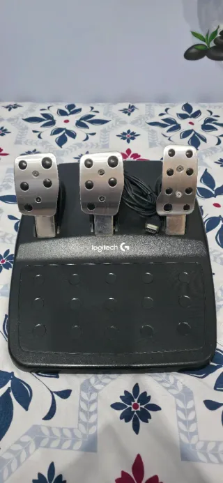 Volante Logitech G920 + Pedales