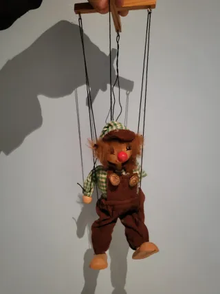 Marionetas antiguas,de madera payasos 20 cm.