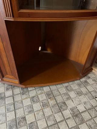 Móvel de Canto Cerejeira com Vitrina