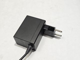 Cargador original Nintendo Switch cable enchufe