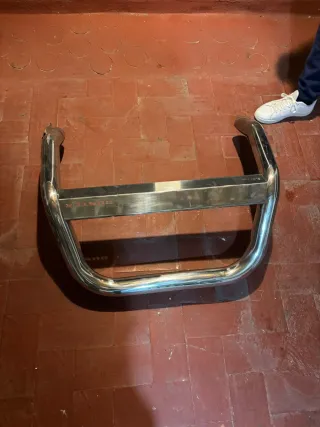 Defensa Dacia Duster Cromada