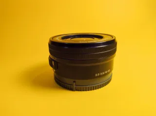 Obiettivo Sony E 16-50 OSS - Zoom SELP1650