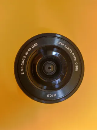 Obiettivo Sony E 16-50 OSS - Zoom SELP1650