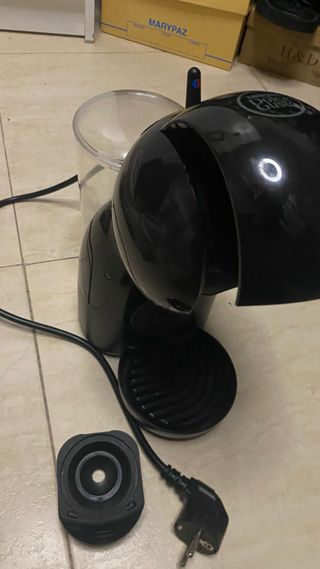 Cafetera Dolce Gusto Negra