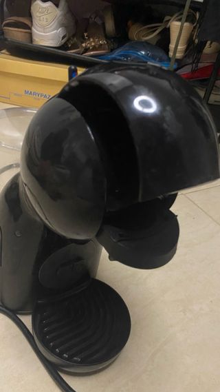 Cafetera Dolce Gusto Negra