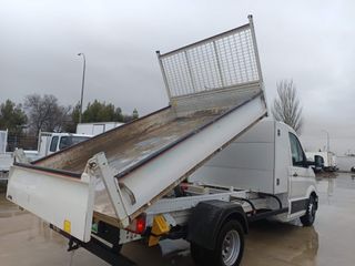 VOLKSWAGEN CRAFTER RG BASCULANTE VOLQUETE 177CV