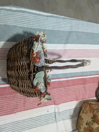 Cesta de mimbre para boda rústica/boho