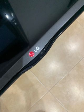 Televisiónes LG Negra