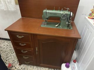 Máquina de coser Refrey 417