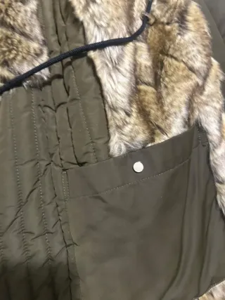 Abrigo Zara verde nuevo