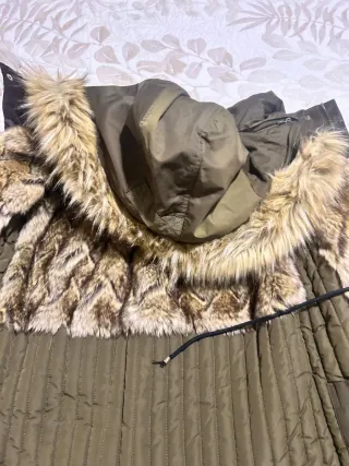 Abrigo Zara verde nuevo