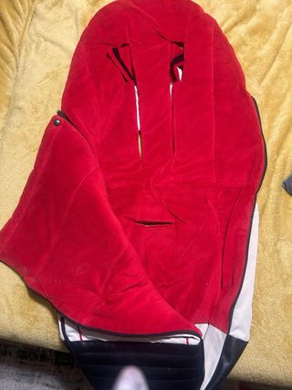 Saco Cubrepies Priam Ferrari Cybex