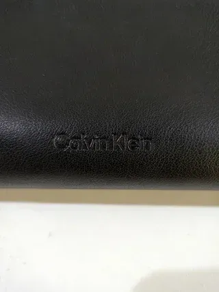 CARTERA CALVIN KLEIN MUJER NEGRA