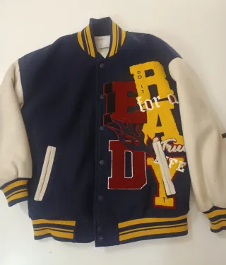 Chaqueta Bershka Chica Talla XS