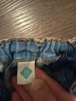 Vaqueros azules para niño