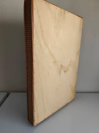 Bandeja mimbre forrada cuadros azul