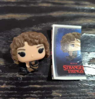 Figuras Funko Kinder Joy Stranger Things